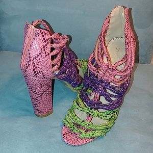 Shoedazzle Estrella Heels